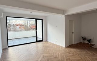 Vila complet finisata | Sauna | Cambridge School - Poză 21