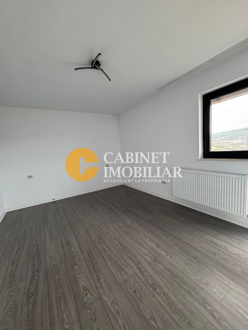 Duplex de vanzare in Valea Adanca - Poză 6