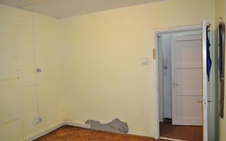 De vanzare apartament 2 camere, Centru - Poză 11
