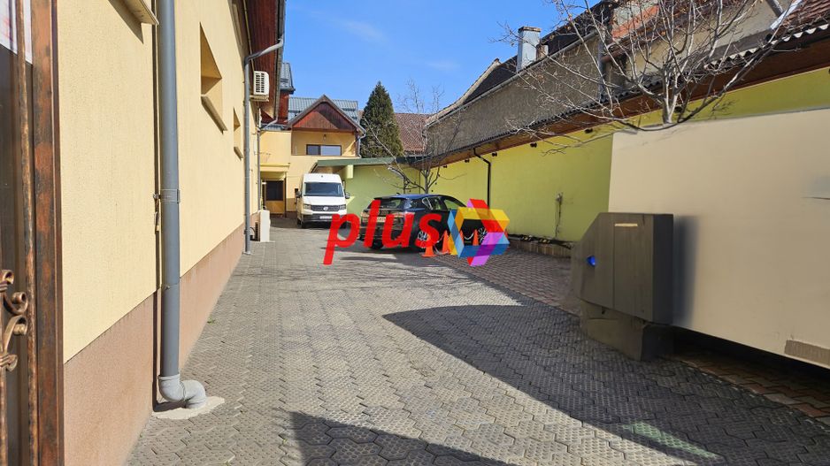 Casă plus Spațiu comercial  741 mp, Teren 906 mp Brasov - zona Blumana - Poză 51
