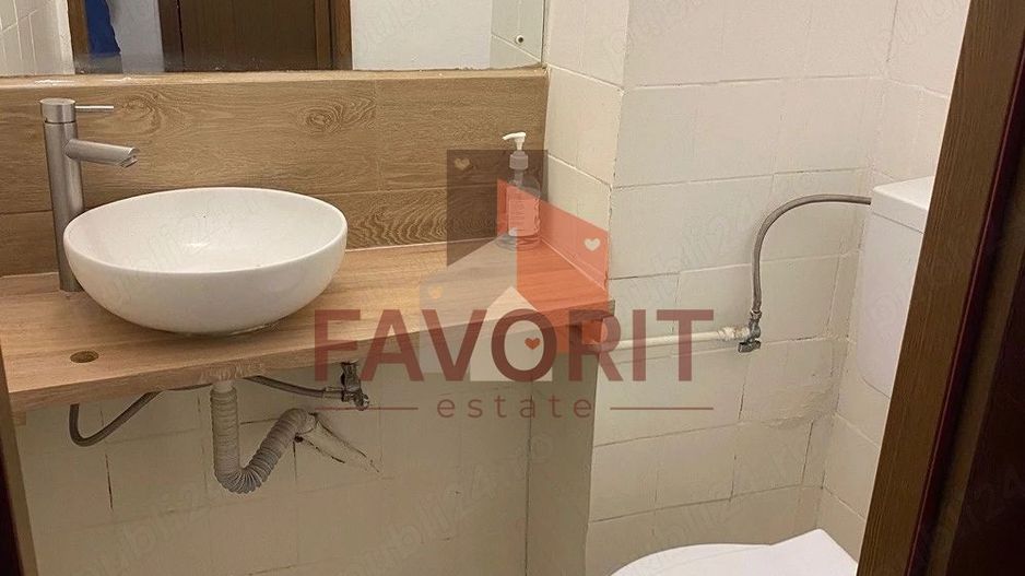 3 camere decomandate | etaj 1 | centrala proprie | 2 bai | Renovat - Poză 8