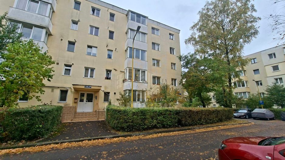 Apartament 3 camere semidecomandat Barbu Lautaru Brasov - Poză 17