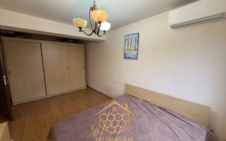 Apartament spatios 3 camere la 10 minute de centru cu loc de parcare - Poză 7