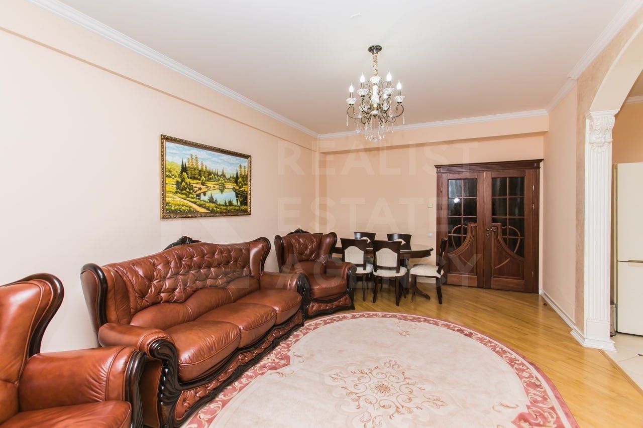 Chirie, apartament, 3 camere, Strada Sfatul Ţării, Centru - Poză 11