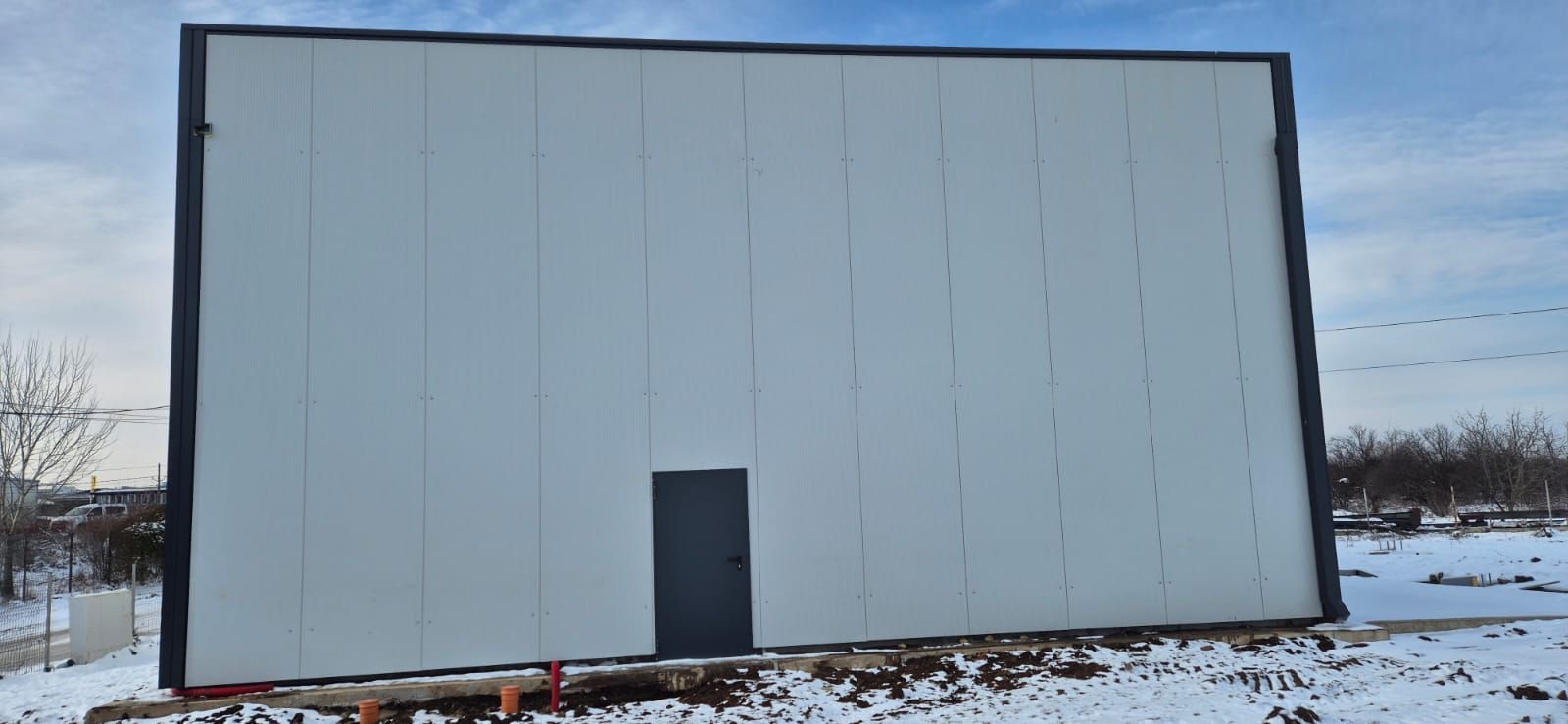 De vanzare hala industriala de 300 mp in Prelungirea Garii Catelu - Poză 6