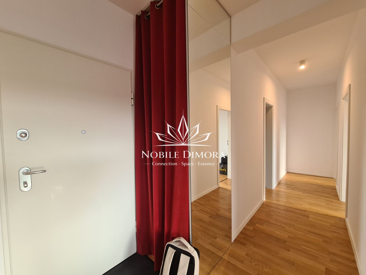 Paltim - Apartament de lux cu 3 camere si parcare subterana - Poză 11