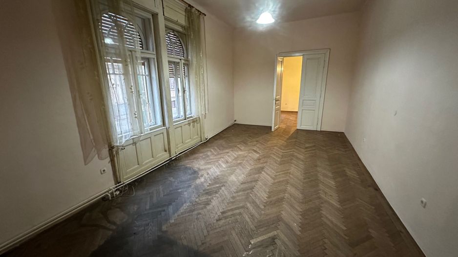 Cladire pretabila birouri / gradinita - Poză 4