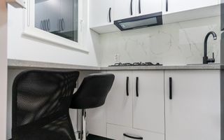 Garsoniera, 24 mp, prima inchiriere dupa renovare, Expo Transilvania! - Poză 4