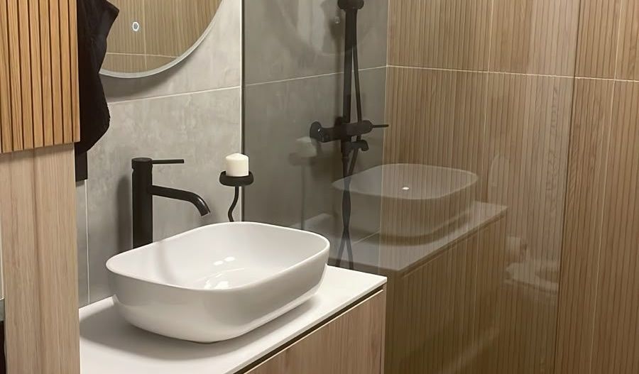 De Închiriat Apartament 2 Camere Decebal, Terasă, aproape de Metrou - Poză 9