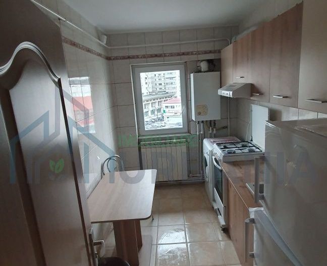 # închiriez apartament 2 camere D Centru-Hala Centrala - Poză 1