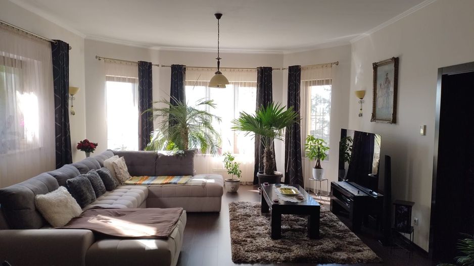 BRASADAS vinde vila 5 cam 190mp teren 10 ari str. Dara. - Poză 1