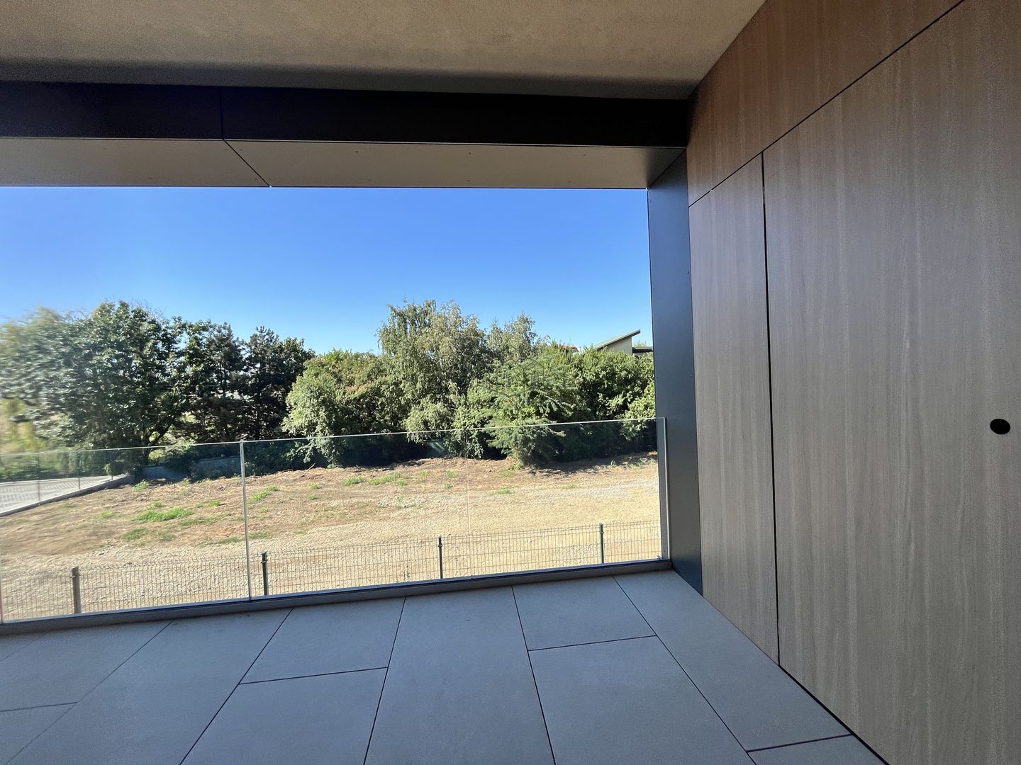 APARTAMENT DE LUX LA VANZARE/INCHIRIERE IN COMPLEX IN PIPERA - Poză 18