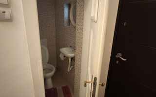 Apartament cu 3 camere zona Centrala - Poză 7