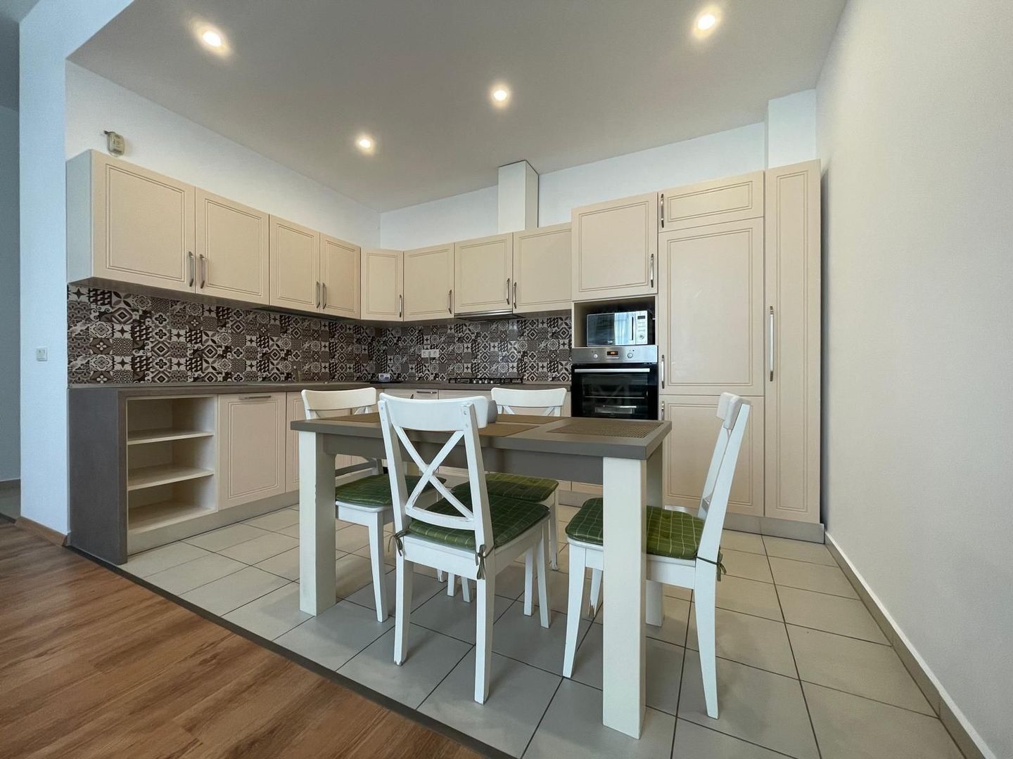 Soarelui-Uranus Plaza | 2 Camere-65 mp | Etaj 1 | Parcare subterana - Poză 5