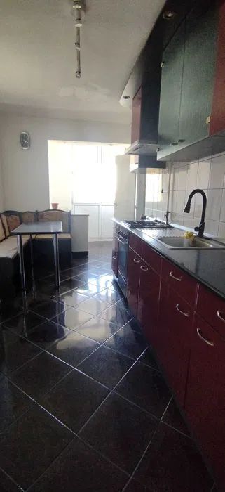 Apartament centru - Poză 3