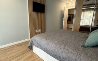 Apartament 2 camere LUX - prima inchiriere, parcare, zona VIVO - Poză 4