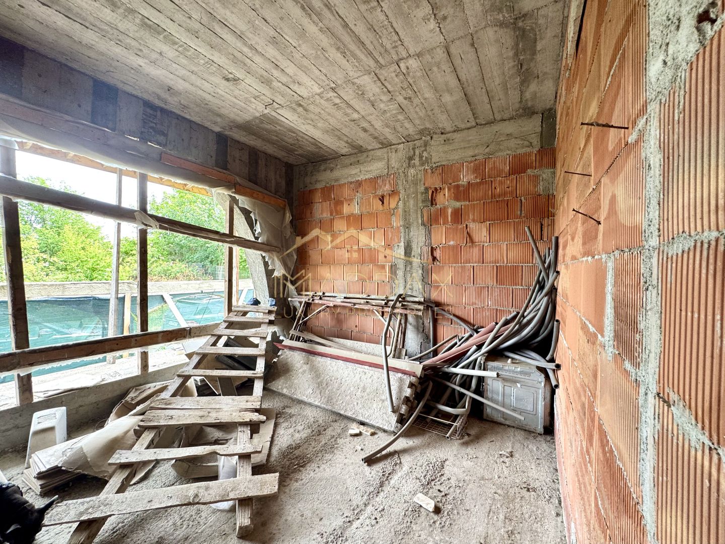 Vila cu 5 camere *616mp* / 1600mp teren / Corbeanca - Poză 17