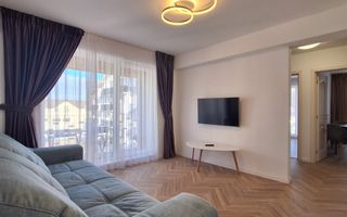 Apartament 3 camere,2 bai+parcare, lux Rasnov - Poză 4