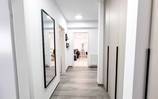 Design Modern Finisaje Calitative I Tractorul - Poză 5