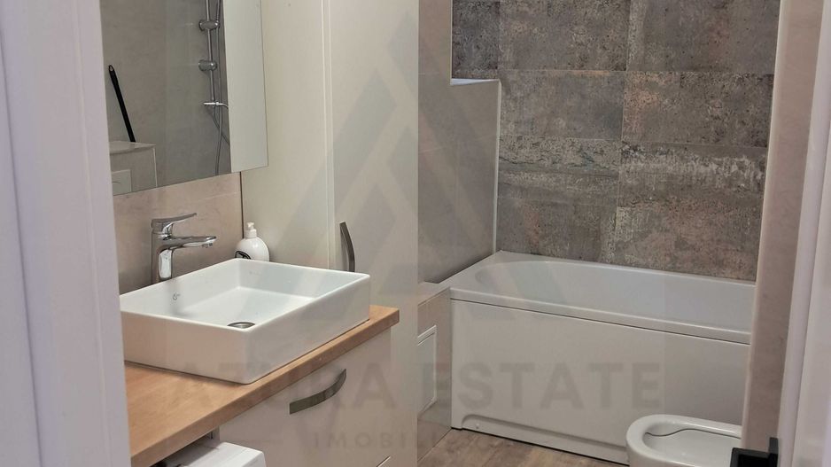 Apartament 2 camere decomandat 71 mp utili  etaj 1 in zona Centrala - Poză 8