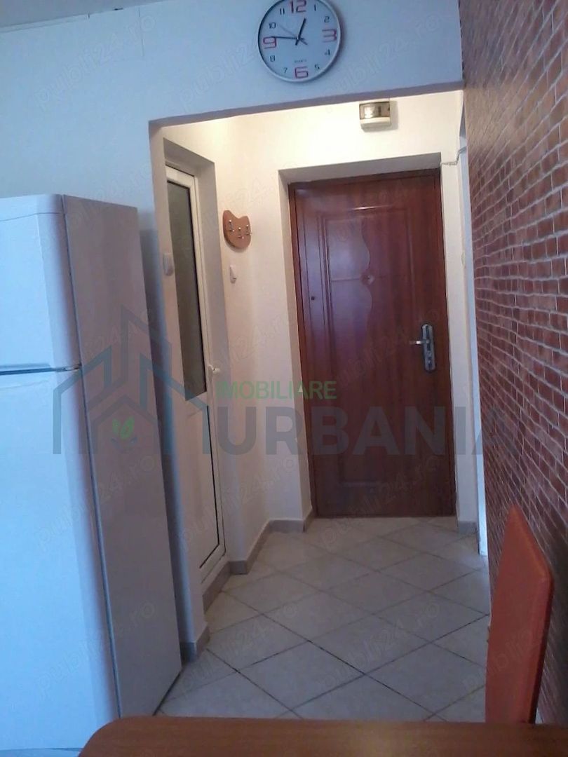Garsoniera de inchiriat, Podu Ros, Iasi - 25 mp, mobilata si utilata - Poză 6