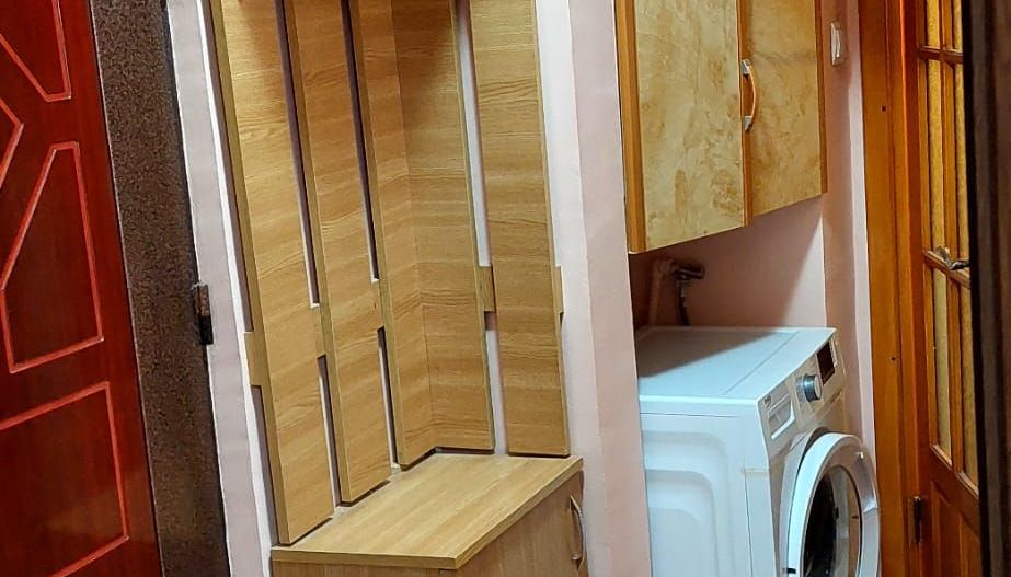 De inchiriat apartament 2 camere in micro 17, etaj 3, 350 euro - Poză 5