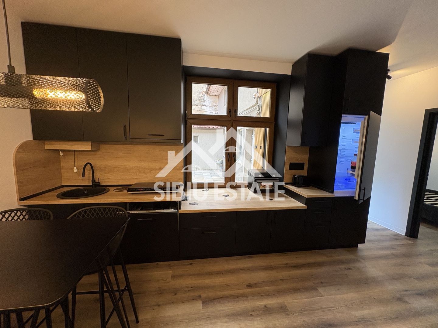 0% Comision | Apartament Premium în Centrul Istoric Sibiu - Poză 7