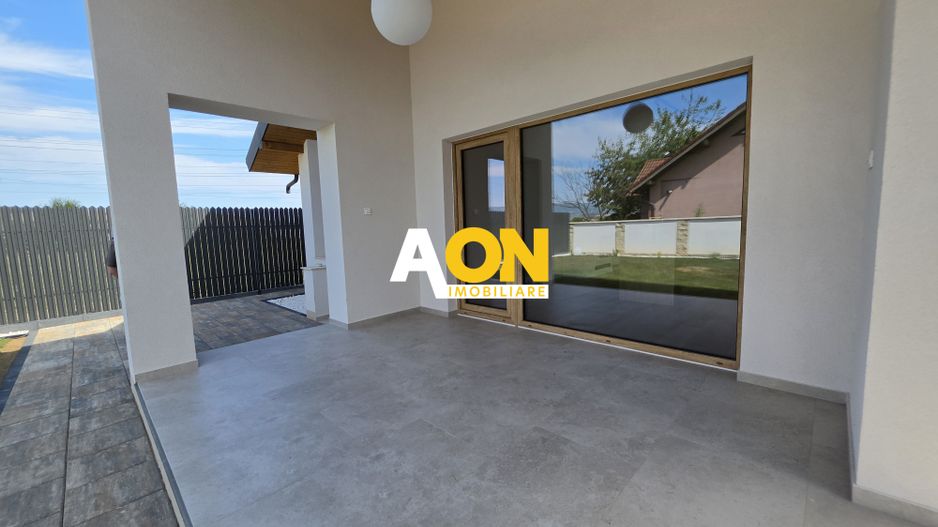 Casă Smart 4 Camere, 2 Bai, 430mp Teren, Zona Ampoi 3 - Poză 4