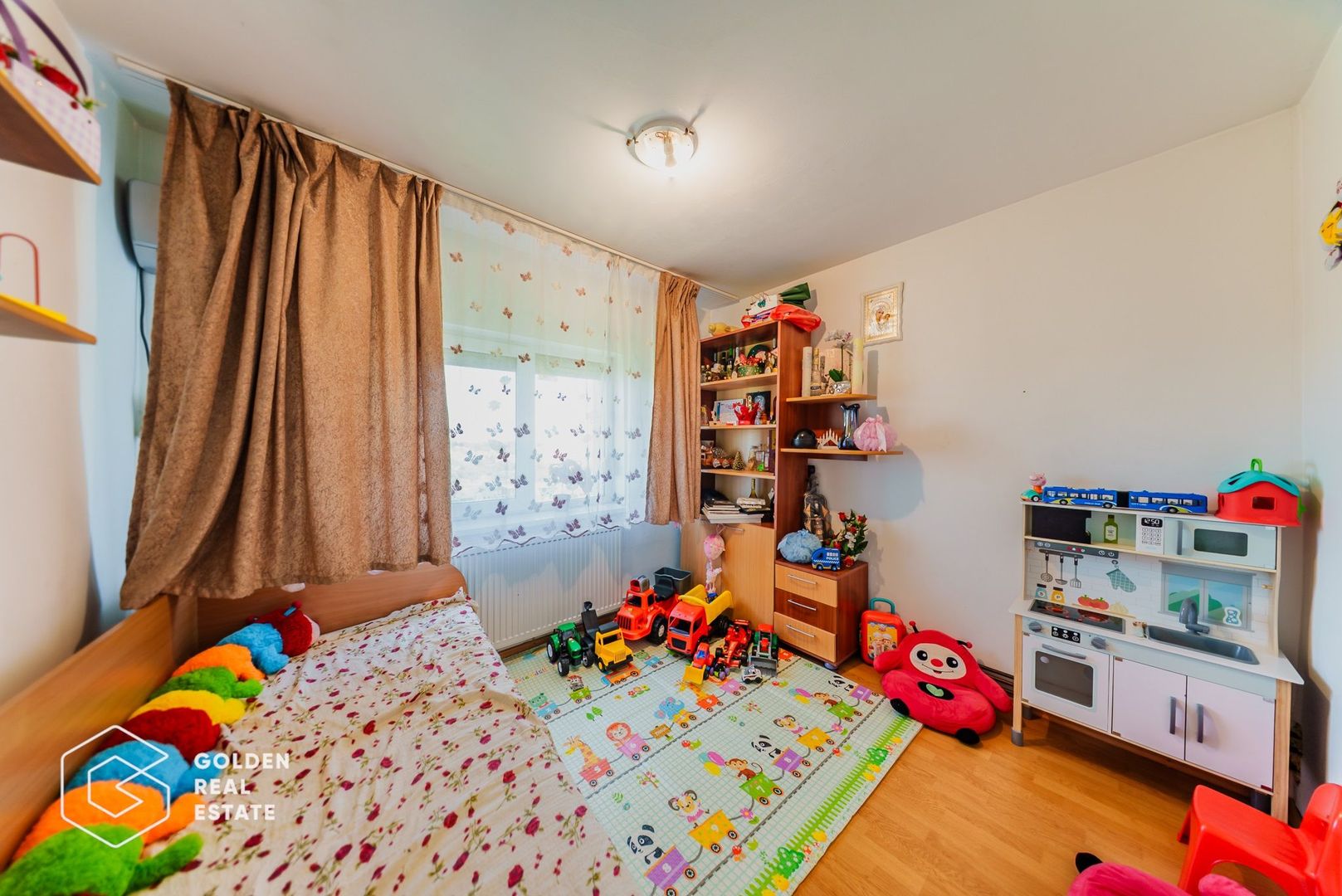 Apartament 3 camere, decomandat, Confectii, comision 0% - Poză 10