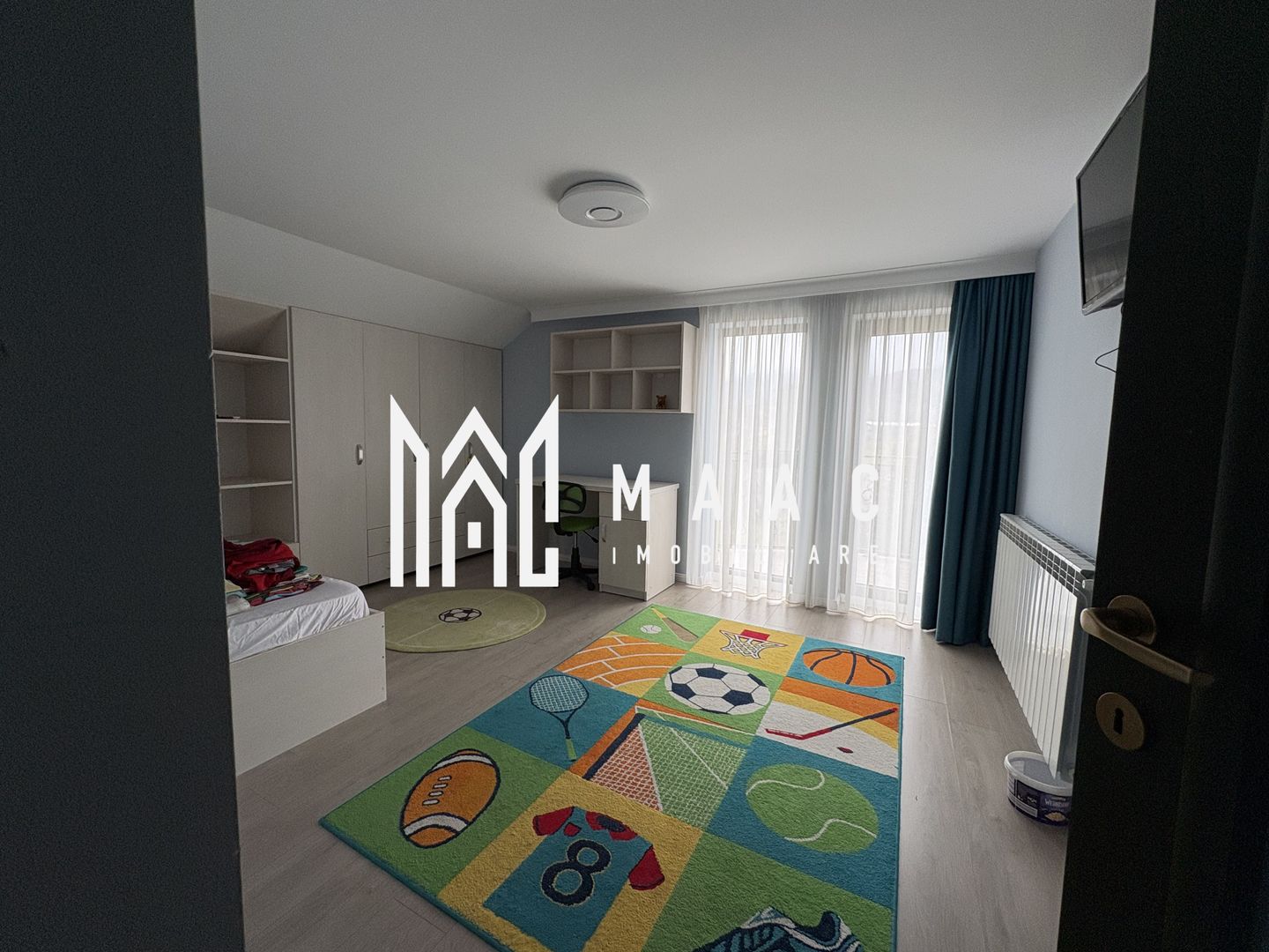 Casa cu 5 camere  I Curte 920 mp  I Tocile - Poză 15