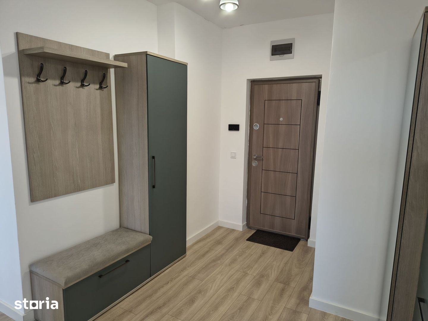 Apartament 3 camere, bloc nou, mobilat și utilat, parcare subterană - Poză 19