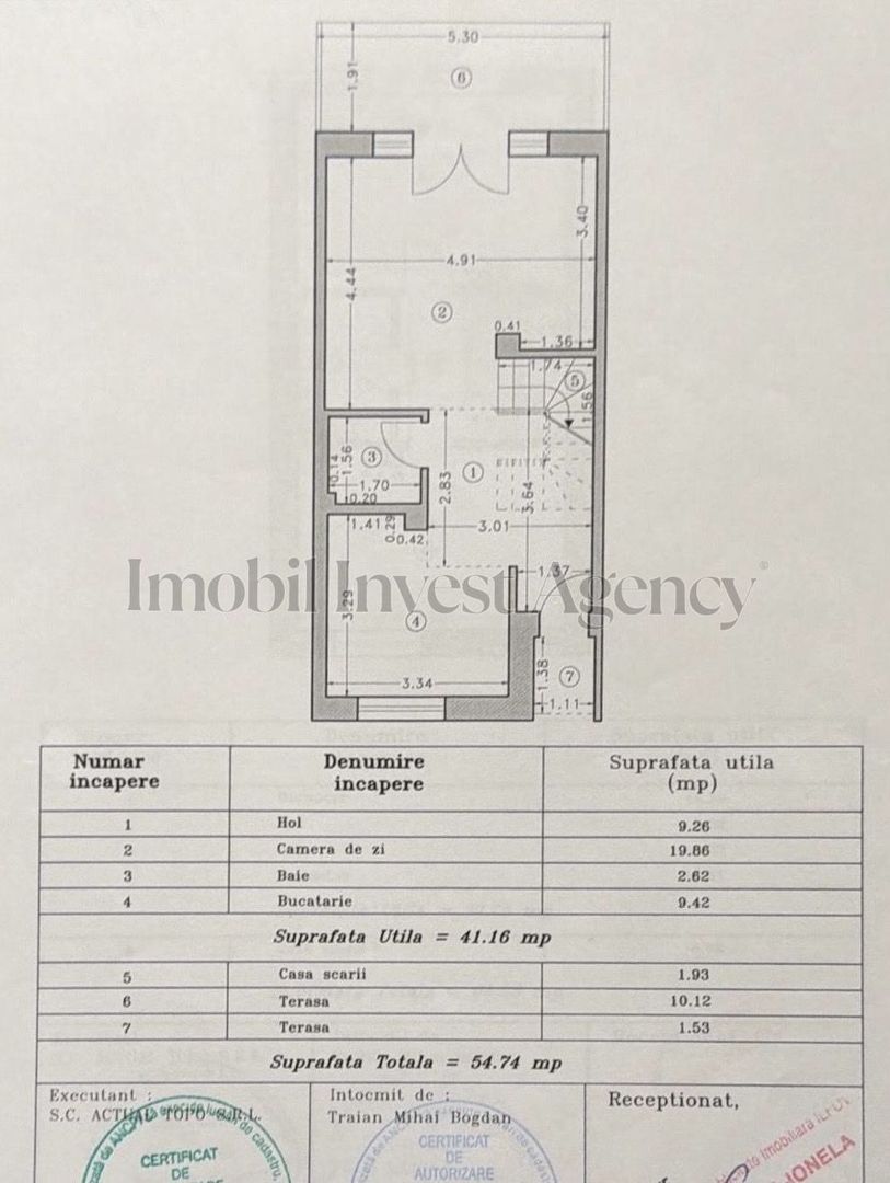 Duplex P+1+M cu grădină proprie, terasă și acces la piscină. - Poză 28