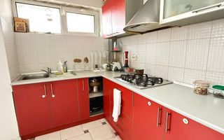 APARTAMENT 3 CAMERE CALEA CALARASILOR 10 MIN METROU MUNCII - Poză 2
