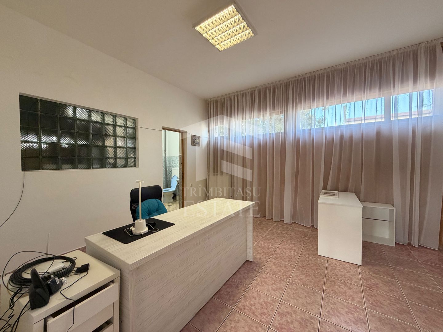 Spațiu comercial | 2 camere | 51 mp utili | Parcare | Militari | - Poză 1