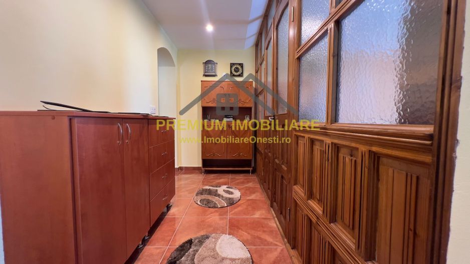 Apartament cu 2 camere decomandat zona de sus - Poză 4