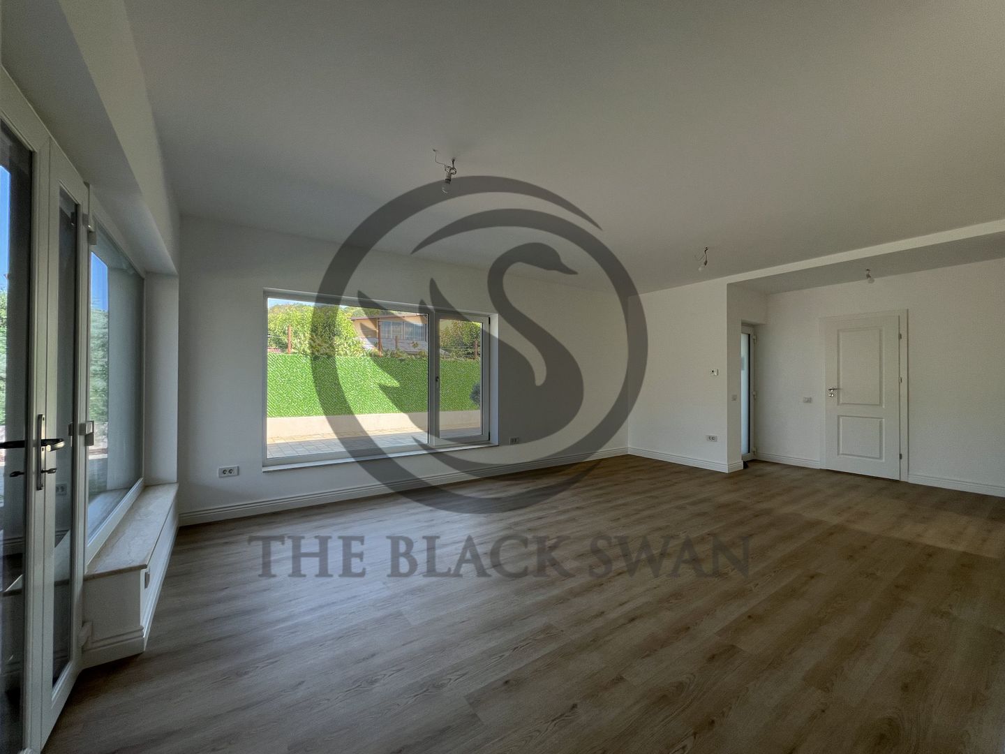 Casa cu 4 camere de vanzare | Premium | Nou | Moreni - Bld. Republicii - Poză 14