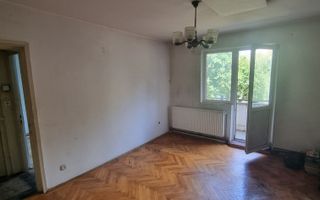 Apartament 3 camere semidecomandat ,etaj 1 - zona Vlahuta. - Poză 1