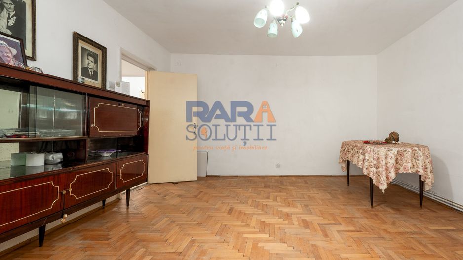 3 camere, etaj 1, lângă Primărie - Poză 8