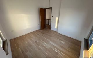 Casa cu 5 camere - Dumbarvita - Poză 22