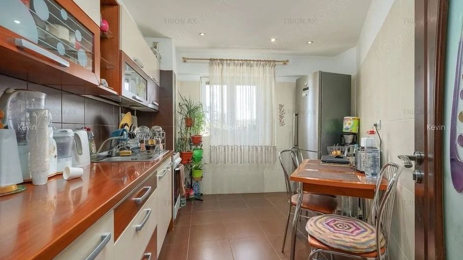 2 camere decomandat, 57 mp, rond obor, 1 min metrou, vedere panoramică, renovat - Poză 1