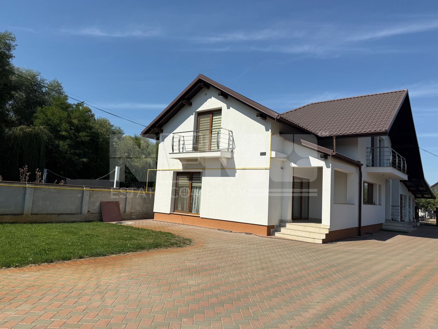 Casa Radauti I 5 camere I 219 mp I Teren 10 ari - Poză 1