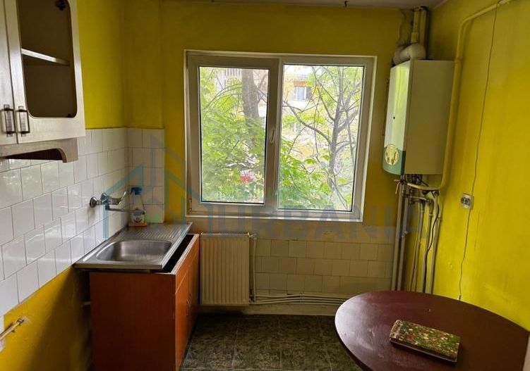 Apartament 3 camere în Podu Roș, Iași – ideal pentru renovare - Poză 5