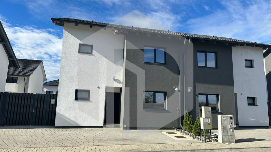 Duplex 4 camere - La Alb - Intabulat - Selimbar -Intabulat - Poză 3