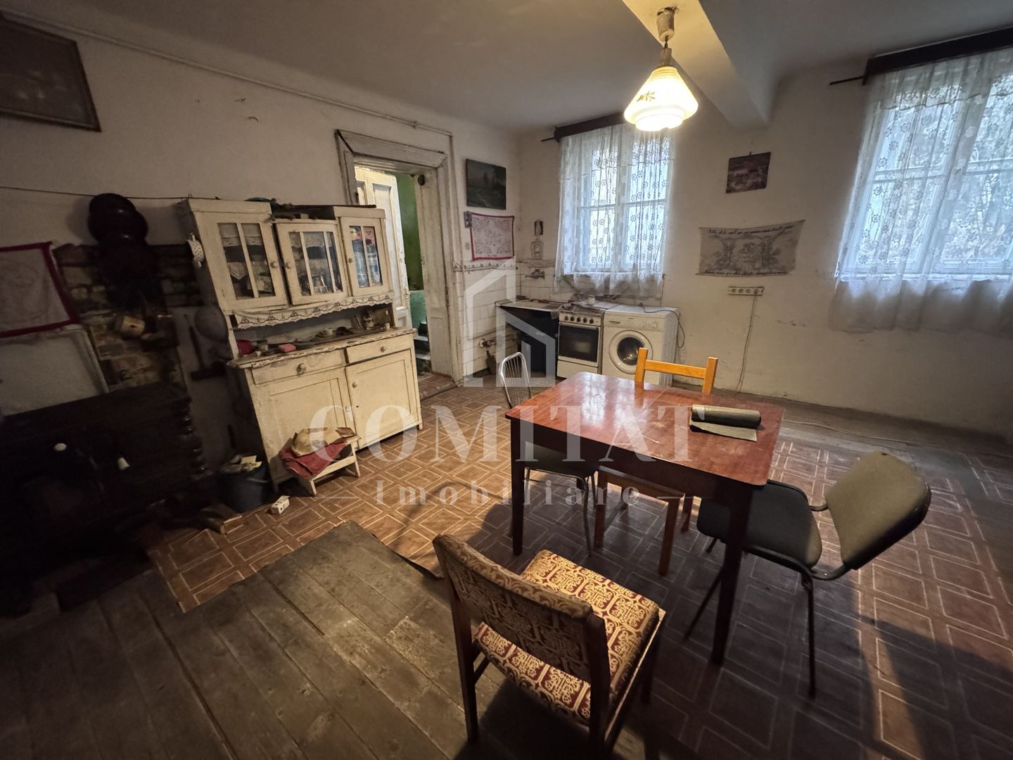 Apartament semidecomandat cu 2 camere | Zonă centrală - Poză 2