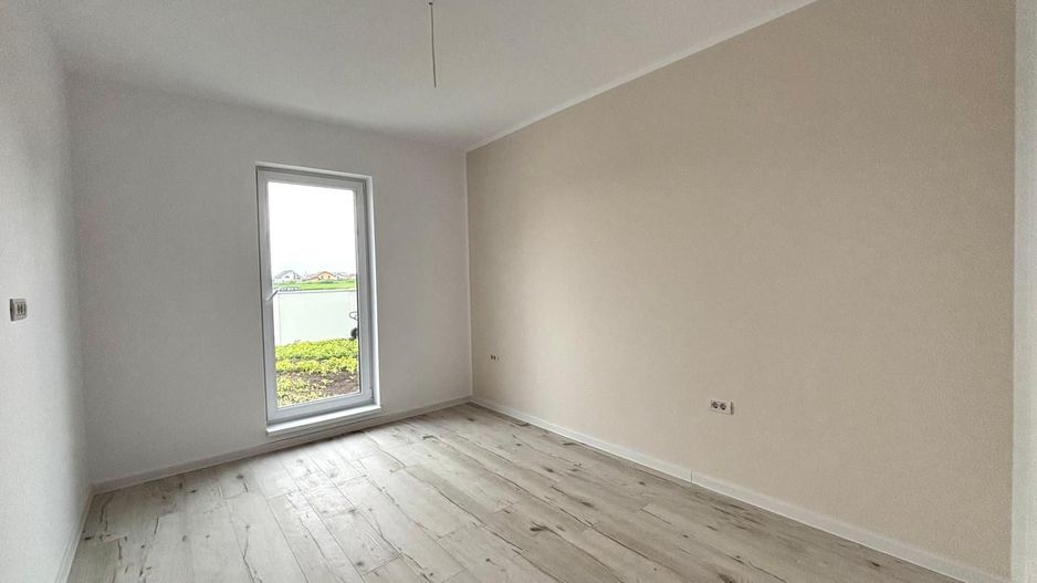 Duplex  modern pe parter cu 4 camere, Sacalaz - Poză 5