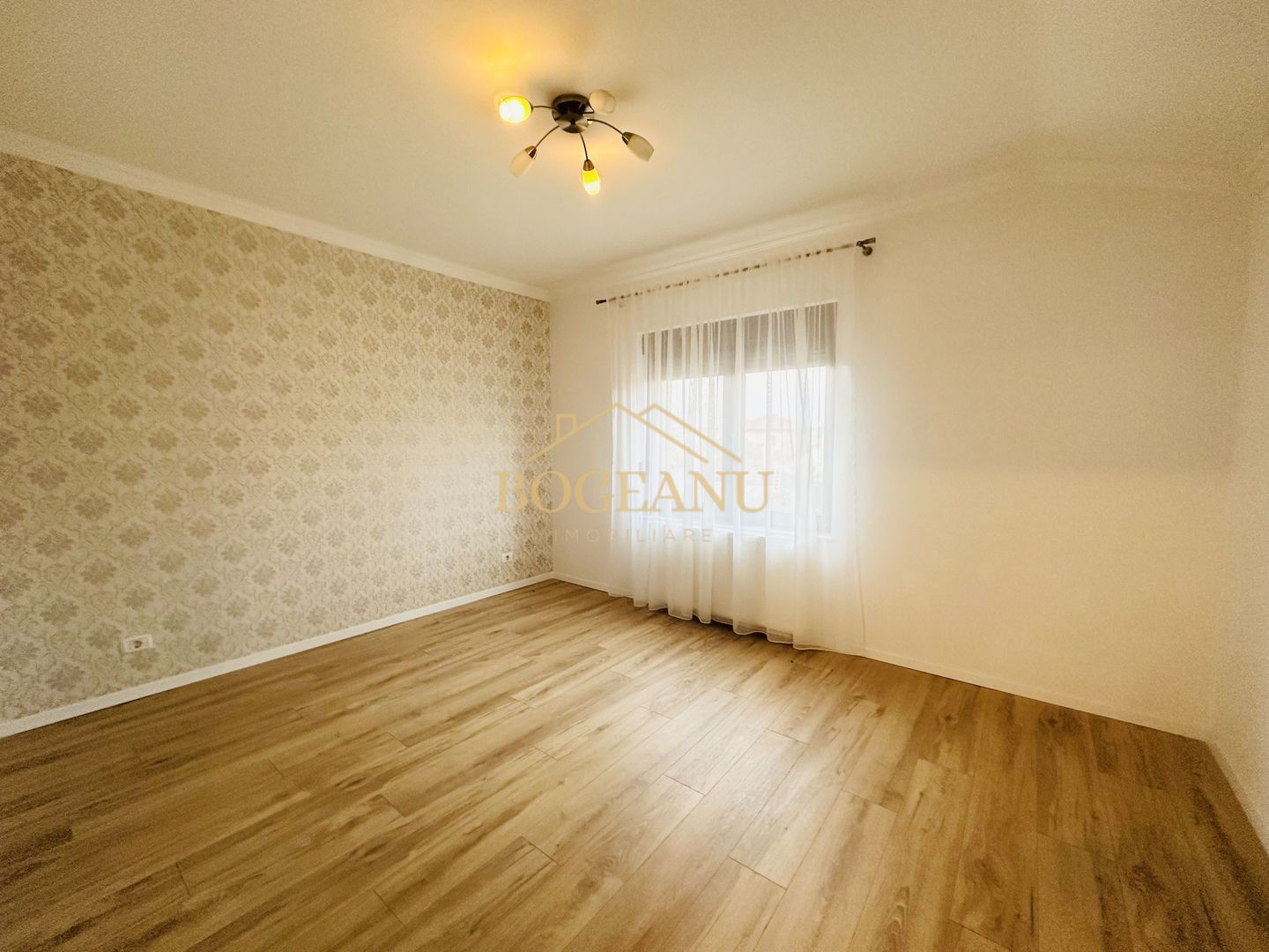 BG130-Casa 3 camere,Curte privata,Climatizare,Girocului-COMISION 0% - Poză 4