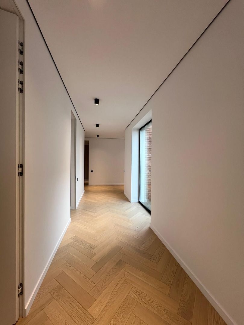 Vila eleganta | arhitectura moderna, panouri solare, finisaje premium și piscina - Poză 20