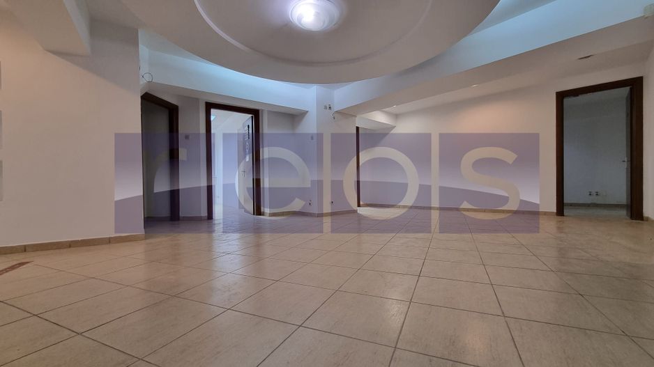 VANZARE SPATIU COMERCIAL | 15 CAMERE | ZONA UNIRII - Poză 13