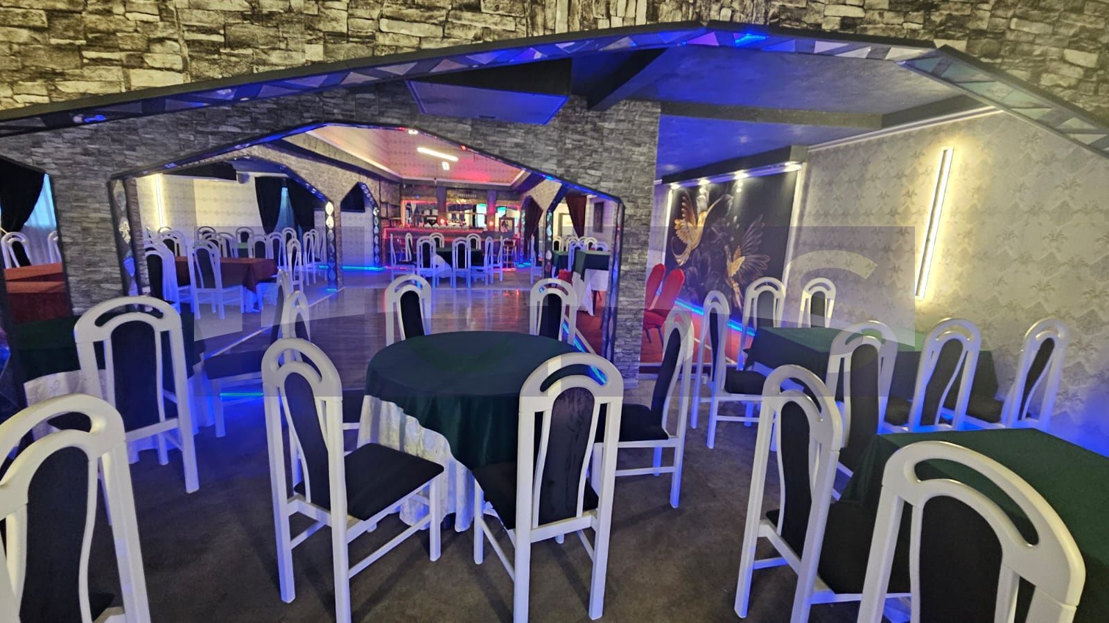 INCHIRIERE SPATIU COMERCIAL | GORJULUI | 297 MP | STRADAL - Poză 1