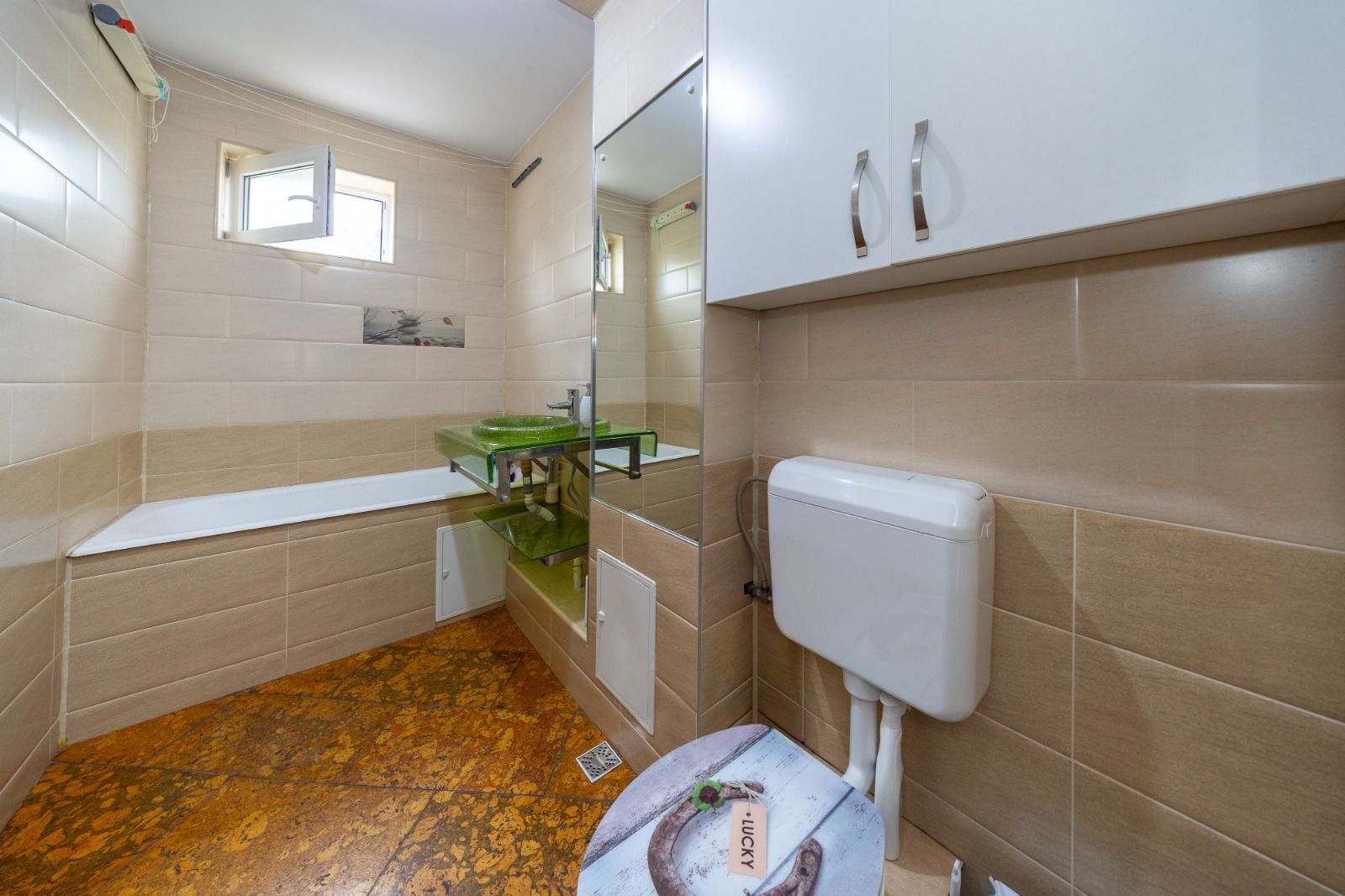Sacele-Apartament 2 camere+2 locuri de parcare - Poză 9